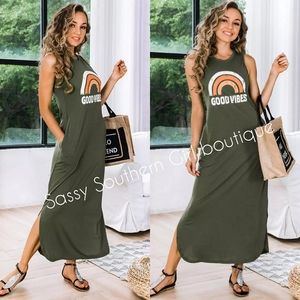 🆕⭐Boho Good Vibes Dark olive green maxi dress